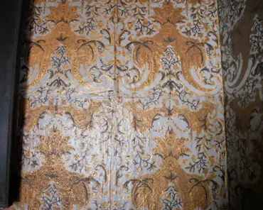 P1110929 Room with the gilt leather tapestry, baroque, 17th century.