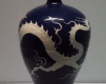 20160227_160951 Meiping vase with dragon decor, Jingdezhen kilns (Jiangxi), Yuan dynasty (1279-1368). Porcelain, relief and reserved decoration on a cobalt blue ground under...
