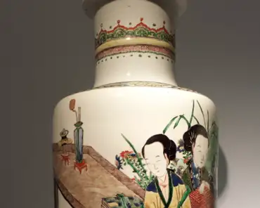 20160227_161620 Porcelain, green family, from the Jingdezhen kilns. From the Kangxi rule era (1662-1722).