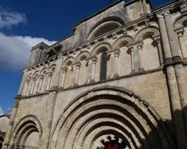 P1060246 Mid-12th century romanesque church.