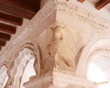 P1150582 Column of Saint John, depicted as an eagle.