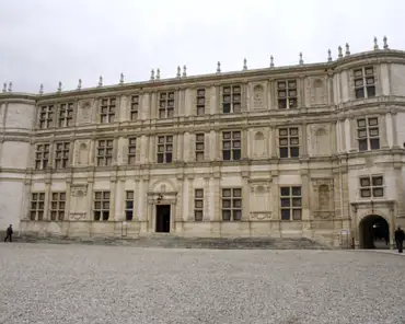 025 The renaissance facade and the main courtyard, 16th and 17th centuries, replace the former medieval castle and the associated lower courtyard, then used to grow...