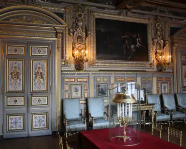img_7550 Room of Louis XIII, who was born here in 1601. Used as a government meeting room in the 18th century.