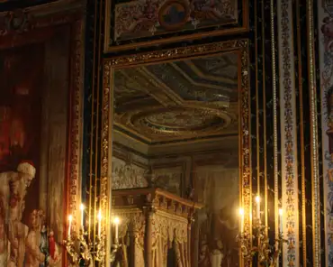 IMG_0692 Bedroom of Anne of Austria, who had it decorated by artists Charles Errard and Gilbert de Sève around 1660. The ceiling and panelling are by Cotelle and...