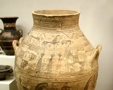 IMG_0090 Late geometric amphora from Trachones, ca. 700 BC.