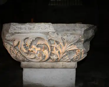 img_2191 Column top, style of the Byzantine emperor Theodosios, 5th century.