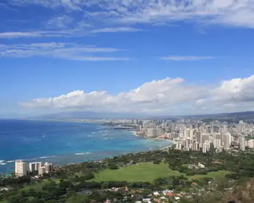 20140202222240 Honolulu and Waikiki .