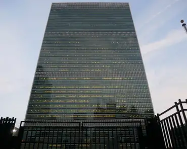 P1080321 United Nations headquarters.