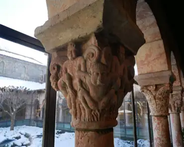 P1080135 Cuxa cloister, from Saint-Michel-de-Cuxa, near Perpignan, south of France, marble, Catalan, ca. 1130-1140.