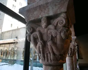 P1080139 Cuxa cloister, from Saint-Michel-de-Cuxa, near Perpignan, south of France, marble, Catalan, ca. 1130-1140.
